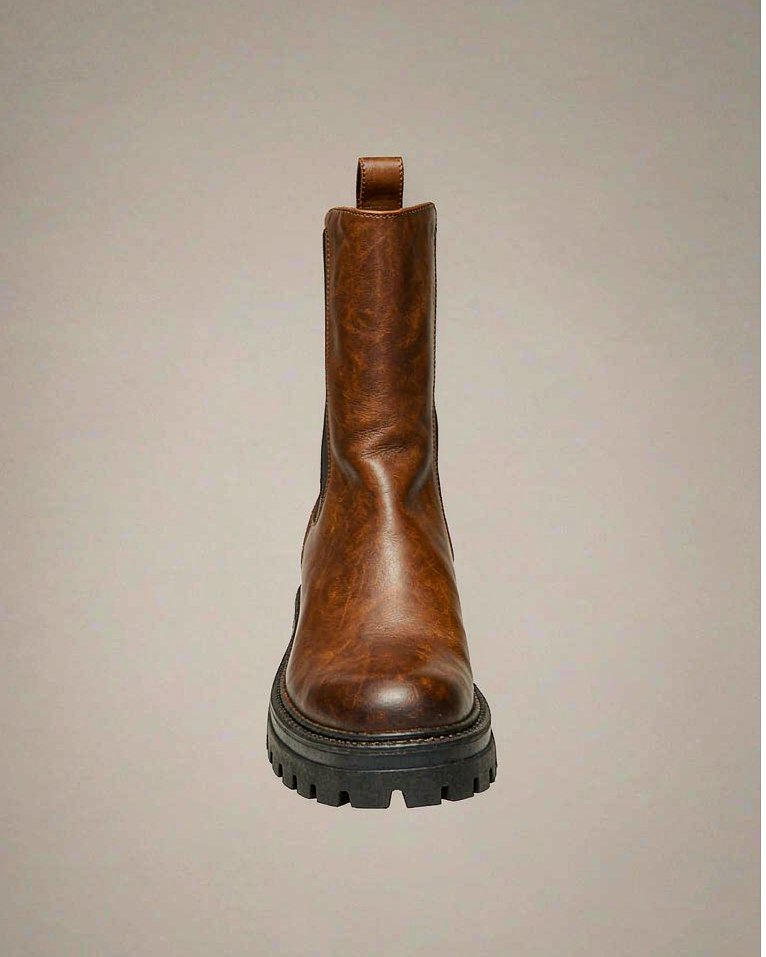 Leather Boot in Brown Leather